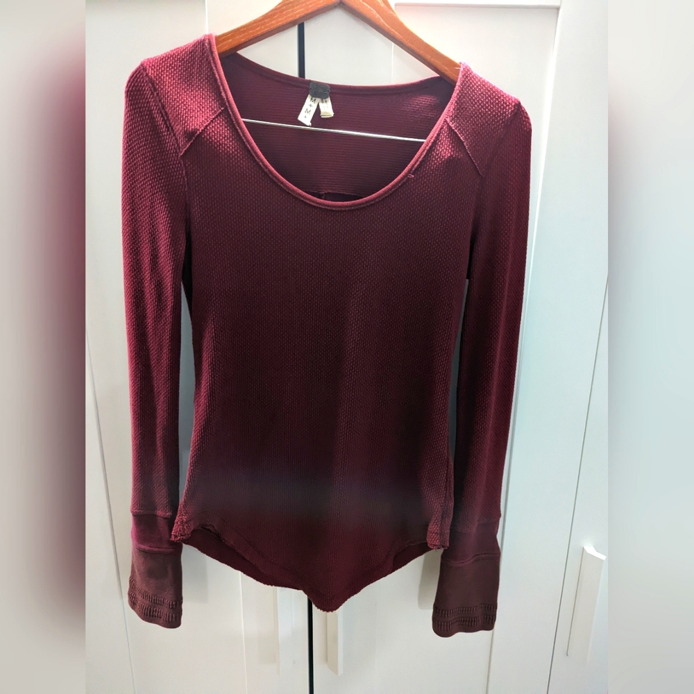 Free People -We The Free- Burgundy Shirt